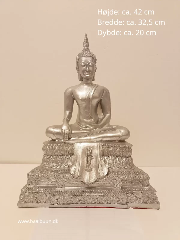 bb100013 sølvfarvet siddende buddha