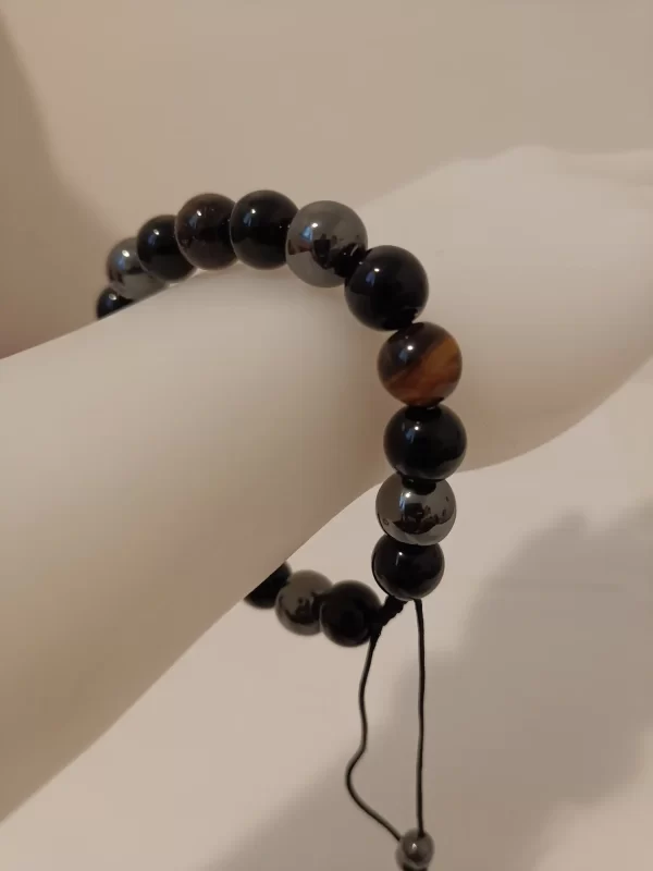 bb100134 Armbånd med vulkanske sten 9mm bb100134 Armbånd med vulkanske sten 9mm