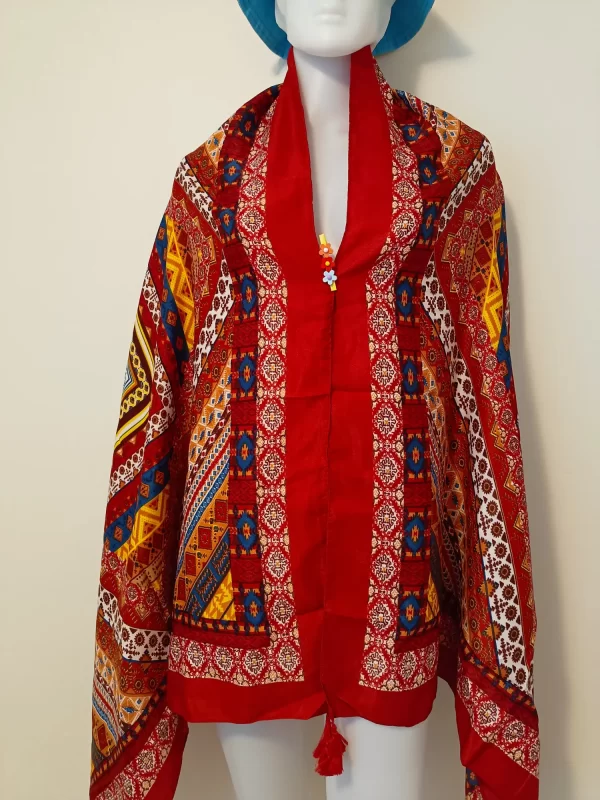 bb100199 Mønstret stof der kan bruges f.eks. som sjal, tørklæde oa. Style 10