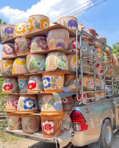Håndlavede thailandske lerpotter