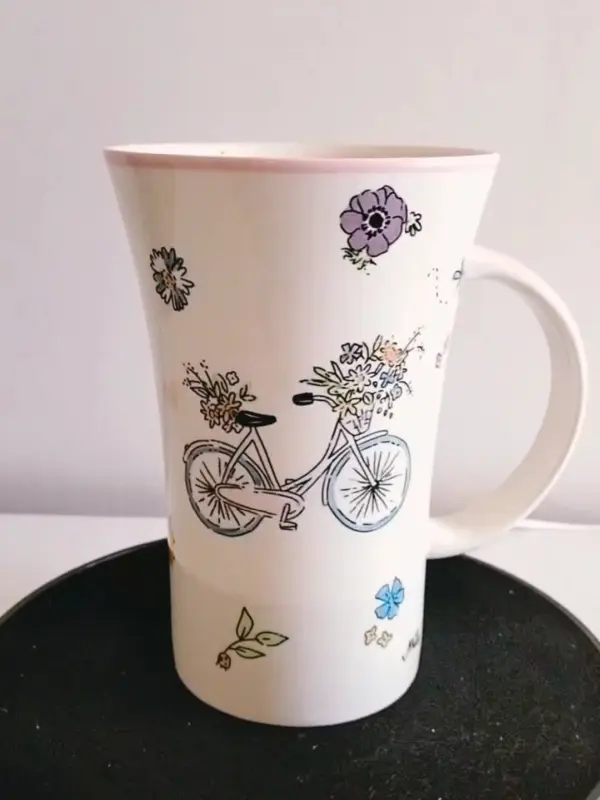 bb101020 Håndmalet højt krus - cykel